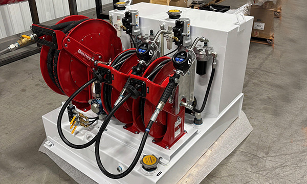 service truck TORKT Compact Lube Skid (2-35)